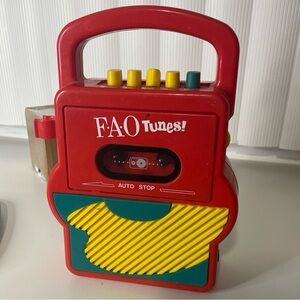 FAO SCHWARZ Tunes! Red Vintage 90s Cassette Player Works Tested Vintage Cassette